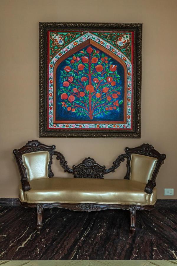 Saffronstays Aura, Alibaug - Luxury Pool Villa With A Game Room And Spacious Lawn Alībāg Zewnętrze zdjęcie