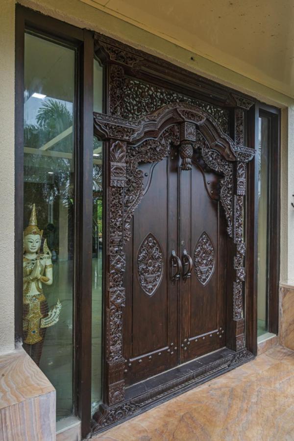 Saffronstays Aura, Alibaug - Luxury Pool Villa With A Game Room And Spacious Lawn Alībāg Zewnętrze zdjęcie